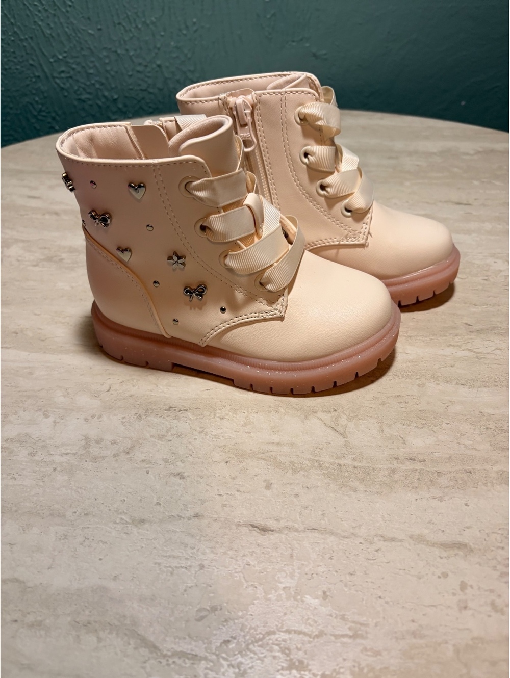 Size 8C Cat & Jack Girls' Cream Ankle Boots with Ribbon Laces Size 8